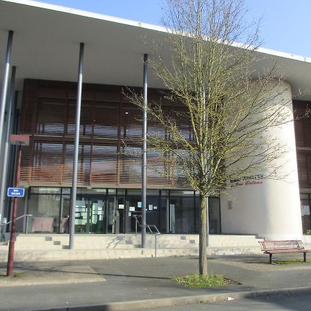 Domitys Le Parc Balsan Châteauroux Exterior foto